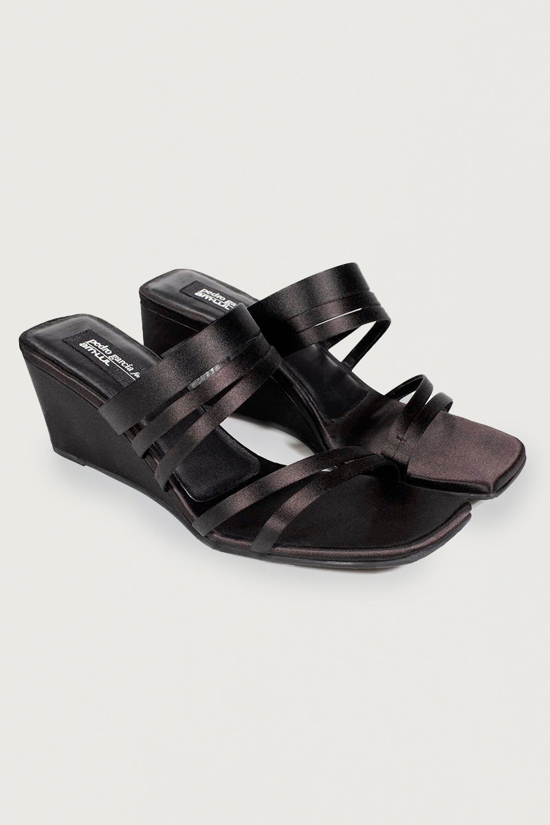 Barbaria Black Satin